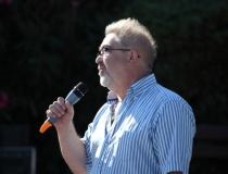 2011_82