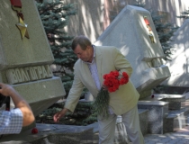 2011_96